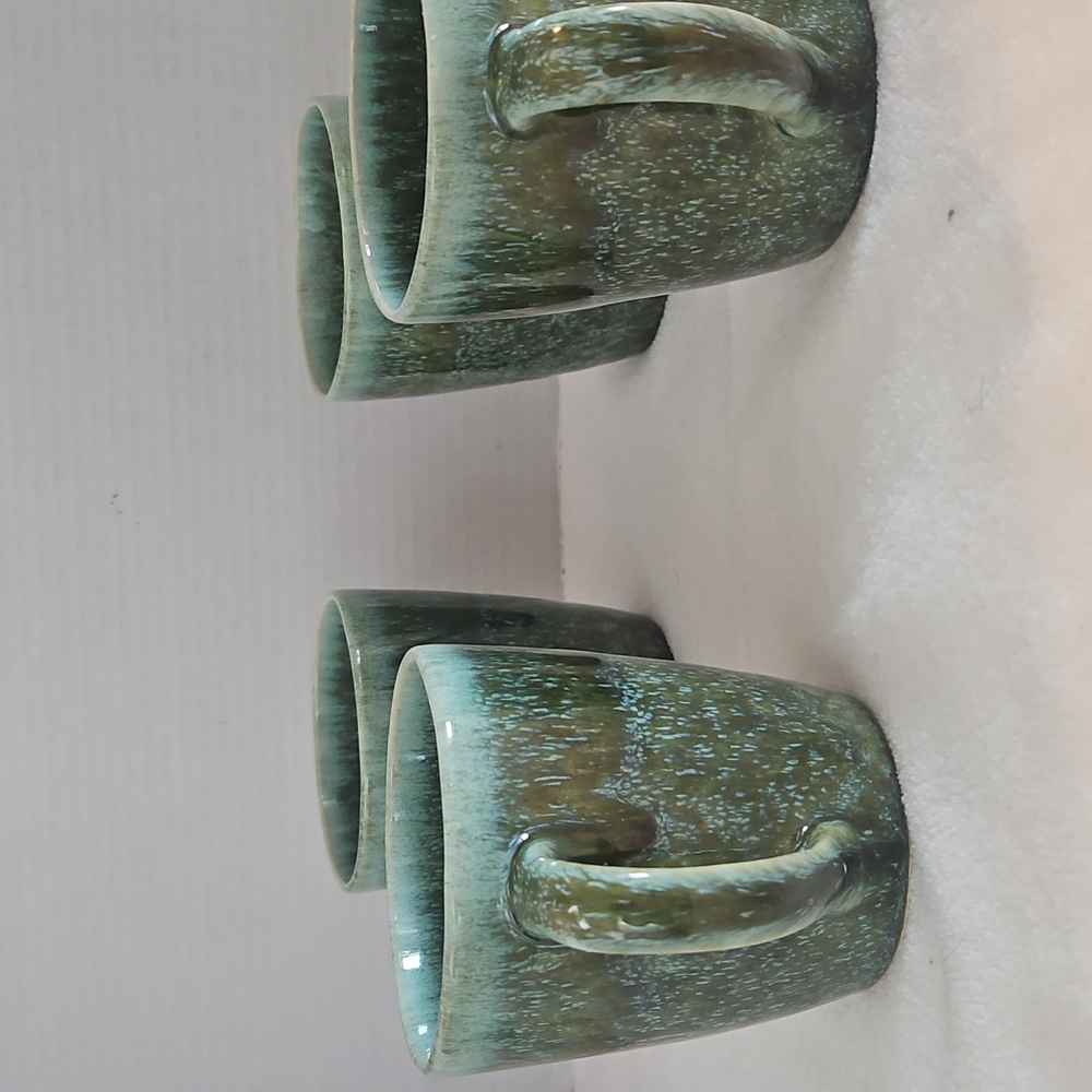 Williams Sonoma Green Cyprus Reactive Glaze Mid-Century Stoneware Mugs Set of 4 - Picture 5 of 12